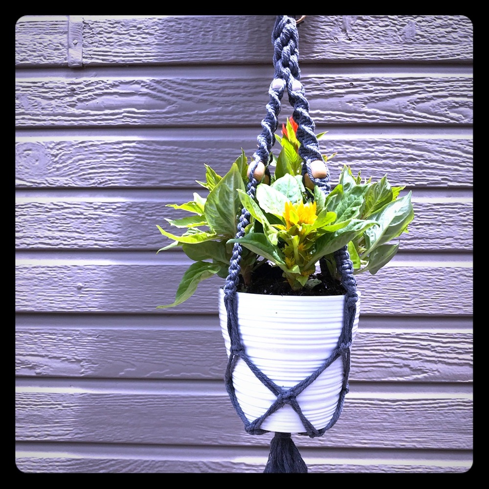 Macrame hanging planter